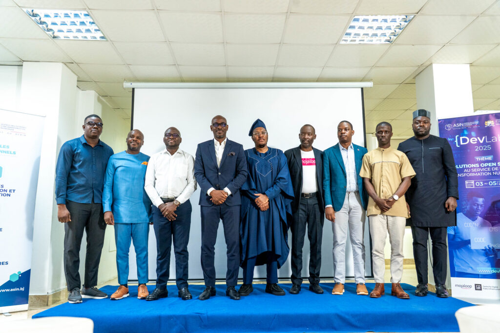 DevLab 2025 partners and jury.